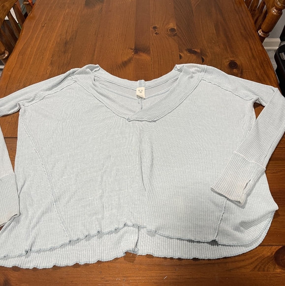 We The Free Tops - We The Free By Free People Womens Light Blue Oversized V Neck Thermal Sweater XS